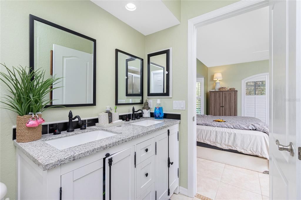 待售: $379,000 (3 贝兹, 2 浴室, 1546 平方英尺)