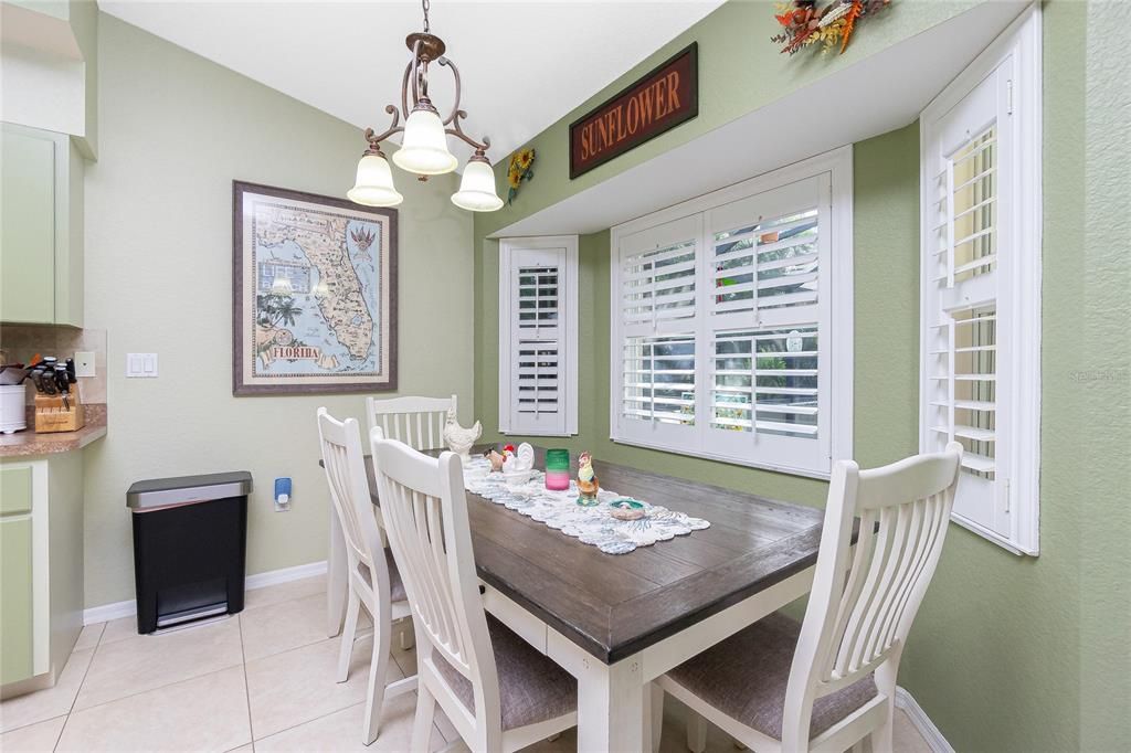 待售: $379,000 (3 贝兹, 2 浴室, 1546 平方英尺)