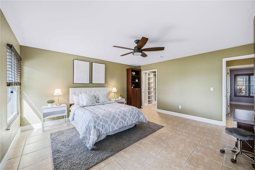 En Venta: $425,000 (3 camas, 2 baños, 1786 Pies cuadrados)