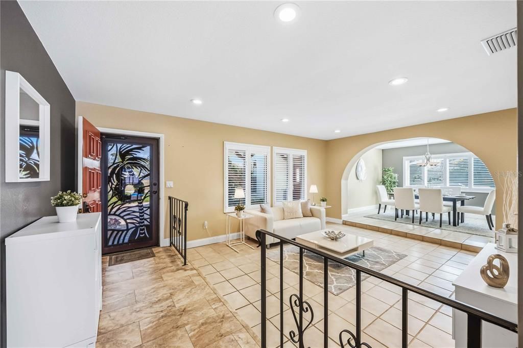 En Venta: $425,000 (3 camas, 2 baños, 1786 Pies cuadrados)