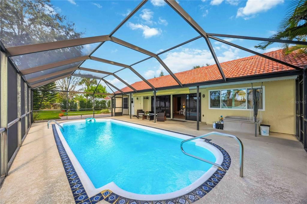 En Venta: $425,000 (3 camas, 2 baños, 1786 Pies cuadrados)