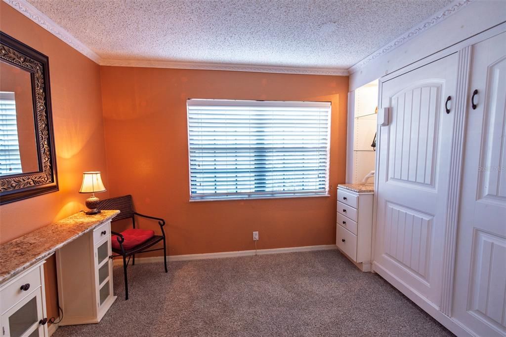 待售: $149,900 (2 贝兹, 2 浴室, 899 平方英尺)