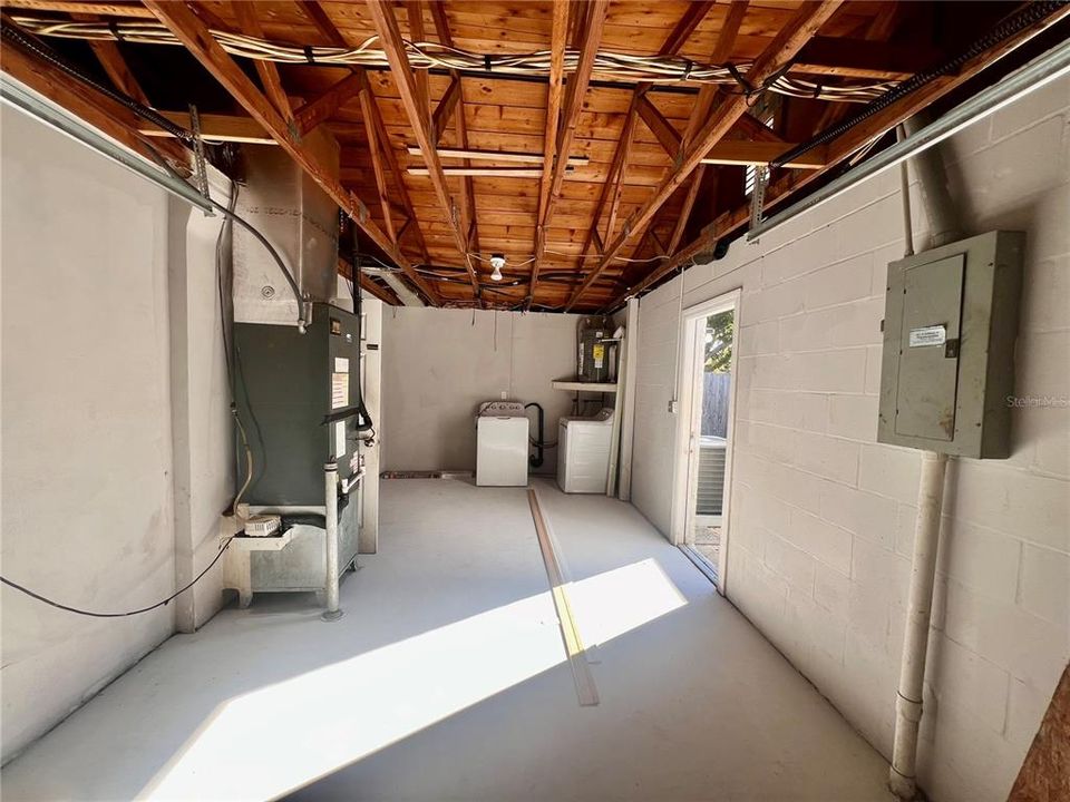 出租: $1,650 (3 贝兹, 1 浴室, 1032 平方英尺)