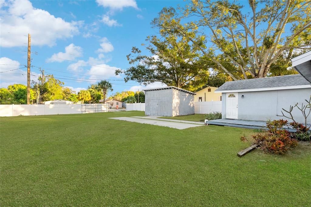 待售: $325,000 (3 贝兹, 2 浴室, 1088 平方英尺)