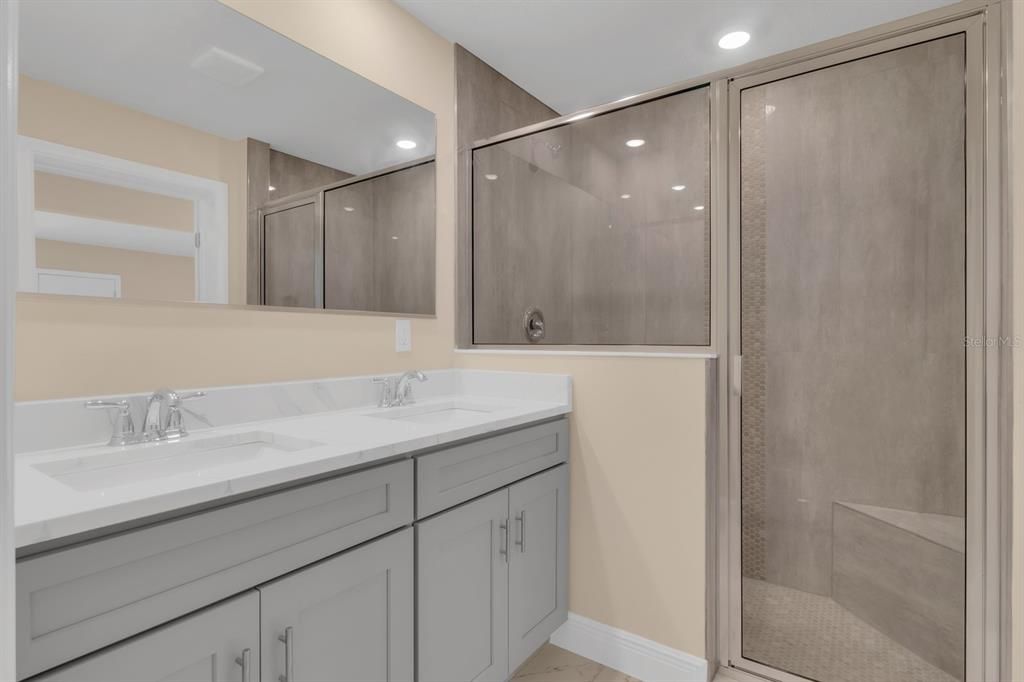 For Sale: $344,900 (4 beds, 2 baths, 1838 Square Feet)