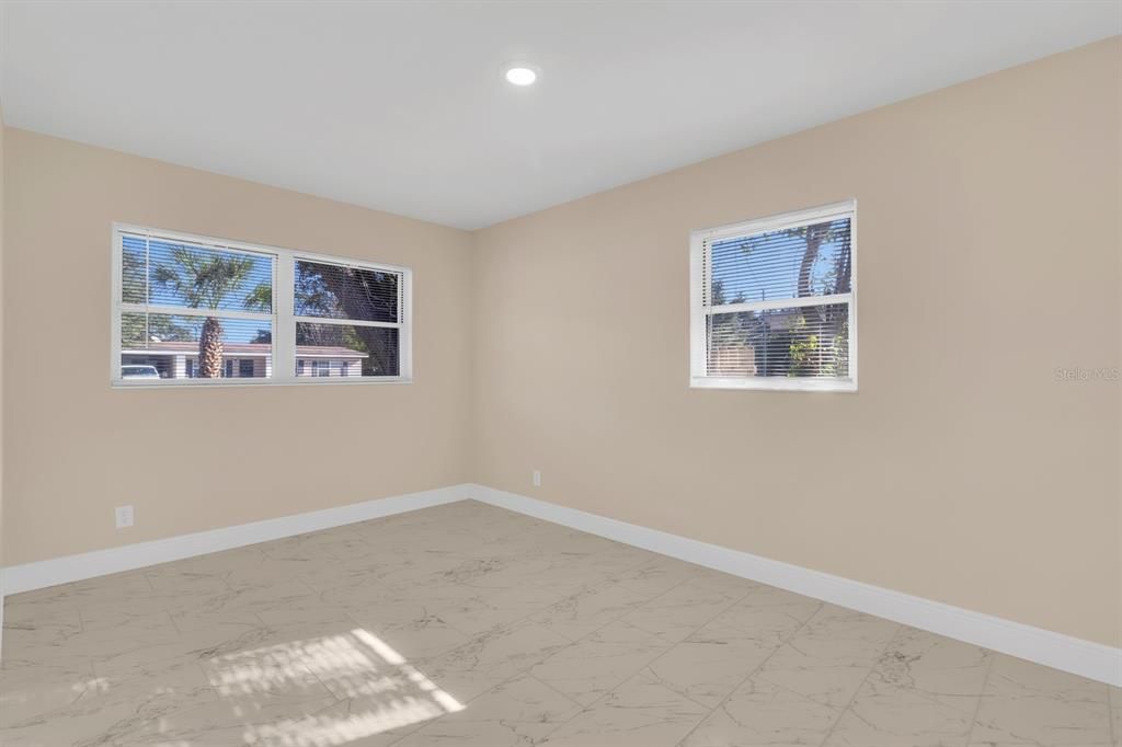 For Sale: $344,900 (4 beds, 2 baths, 1838 Square Feet)