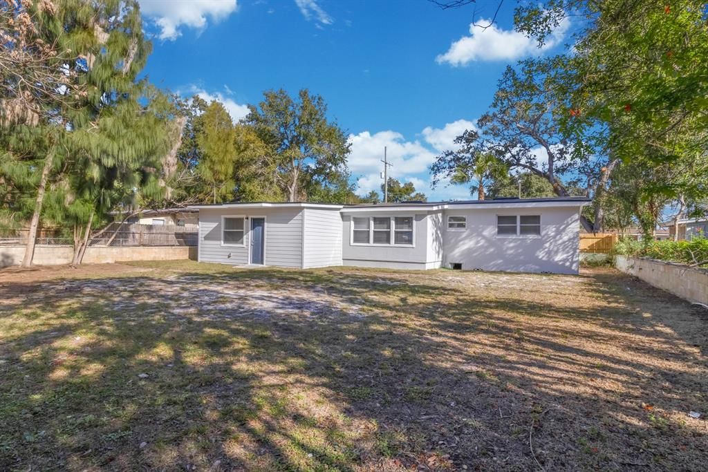 For Sale: $344,900 (4 beds, 2 baths, 1838 Square Feet)