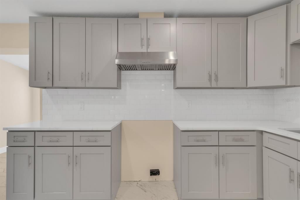 For Sale: $344,900 (4 beds, 2 baths, 1838 Square Feet)