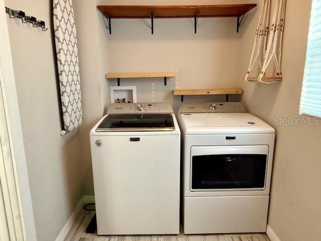 For Rent: $1,400 (1 beds, 1 baths, 425 Square Feet)