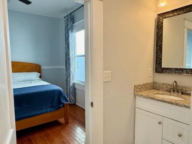 For Rent: $1,400 (1 beds, 1 baths, 425 Square Feet)