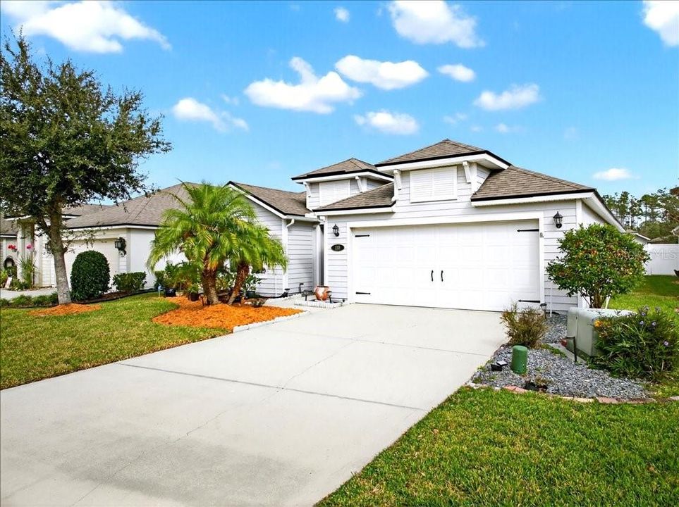 待售: $375,000 (3 贝兹, 3 浴室, 2041 平方英尺)