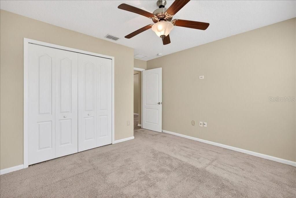 待售: $375,000 (3 贝兹, 3 浴室, 2041 平方英尺)