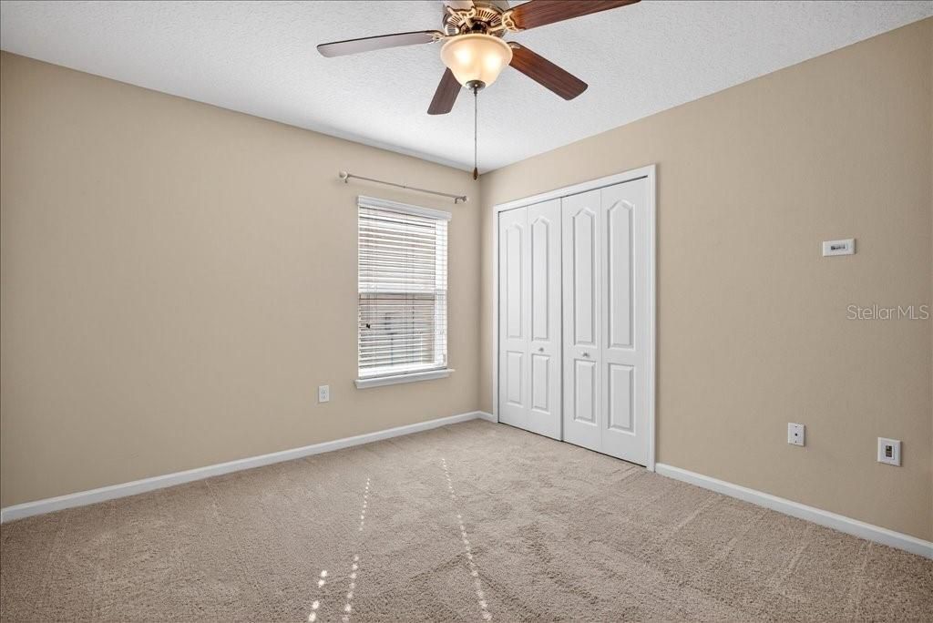 待售: $375,000 (3 贝兹, 3 浴室, 2041 平方英尺)