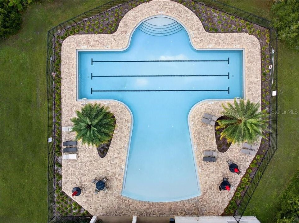 待售: $375,000 (3 贝兹, 3 浴室, 2041 平方英尺)