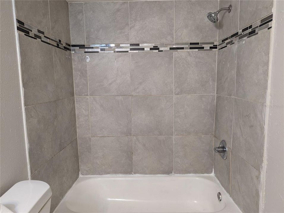 На продажу: $339,999 (4 спален, 0 ванн, 1576 Квадратных фут)