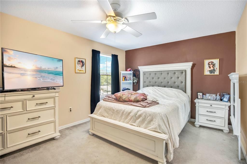 待售: $370,000 (3 贝兹, 3 浴室, 1846 平方英尺)