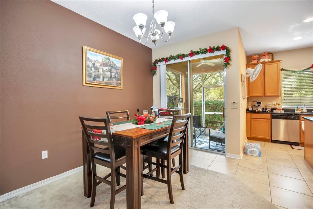 待售: $370,000 (3 贝兹, 3 浴室, 1846 平方英尺)