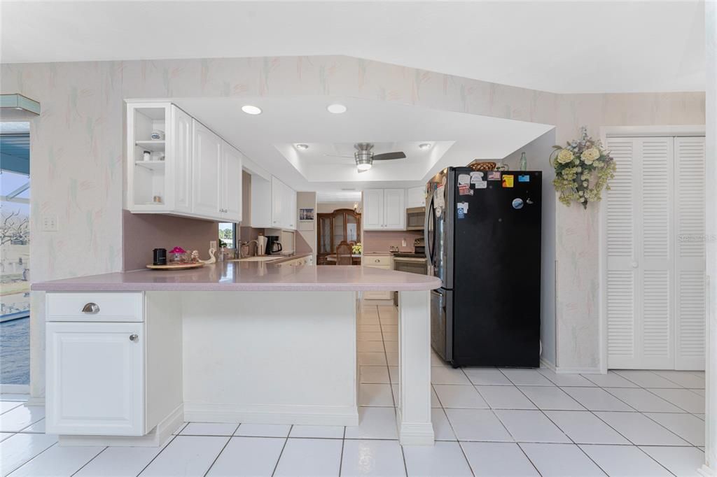 For Sale: $549,900 (4 beds, 2 baths, 2232 Square Feet)