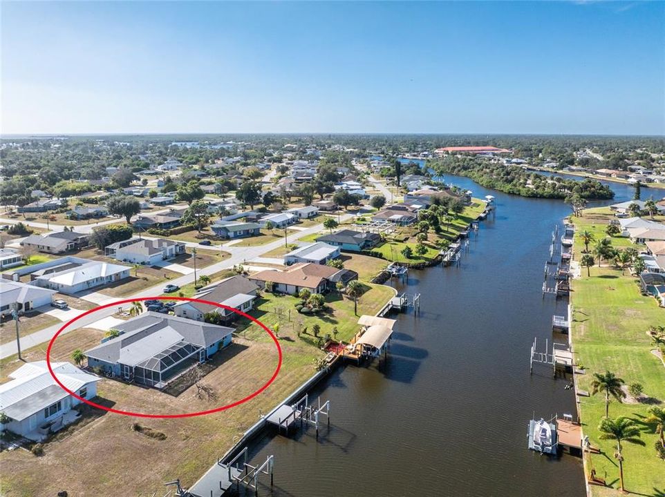 For Sale: $549,900 (4 beds, 2 baths, 2232 Square Feet)