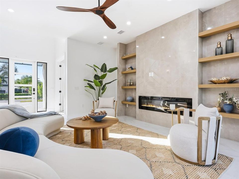 For Sale: $1,999,000 (4 beds, 3 baths, 2708 Square Feet)