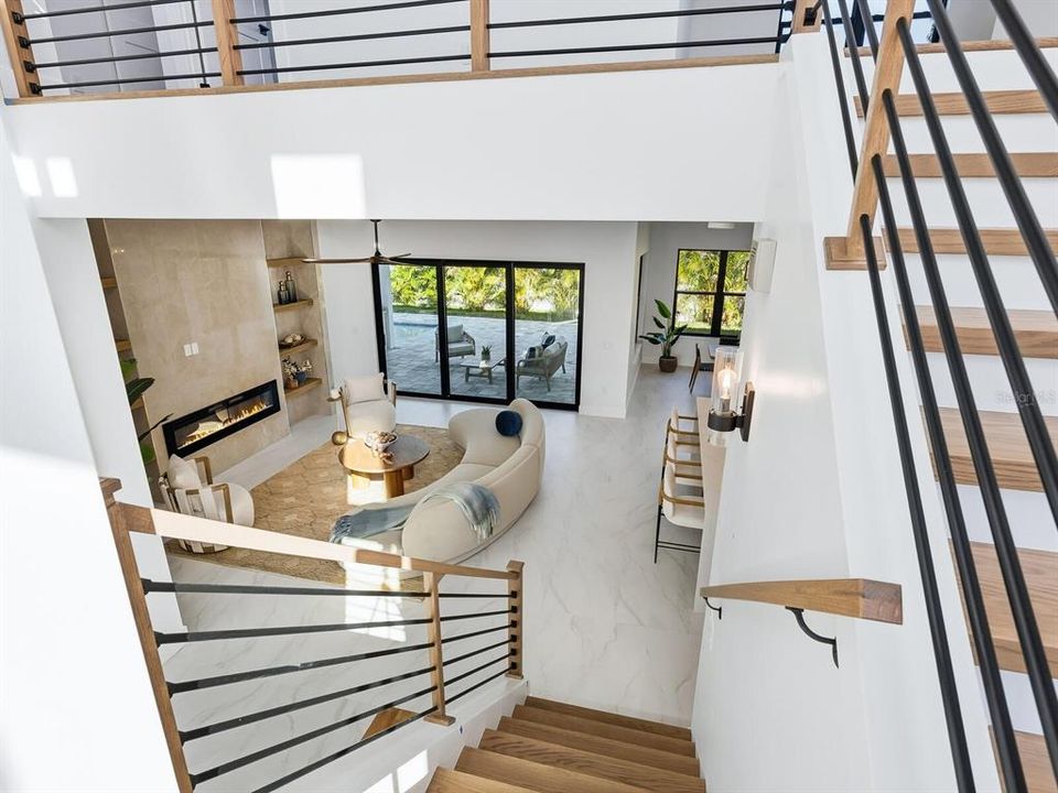 For Sale: $1,999,000 (4 beds, 3 baths, 2708 Square Feet)