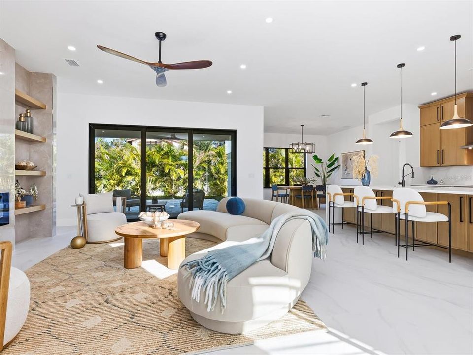 For Sale: $1,999,000 (4 beds, 3 baths, 2708 Square Feet)