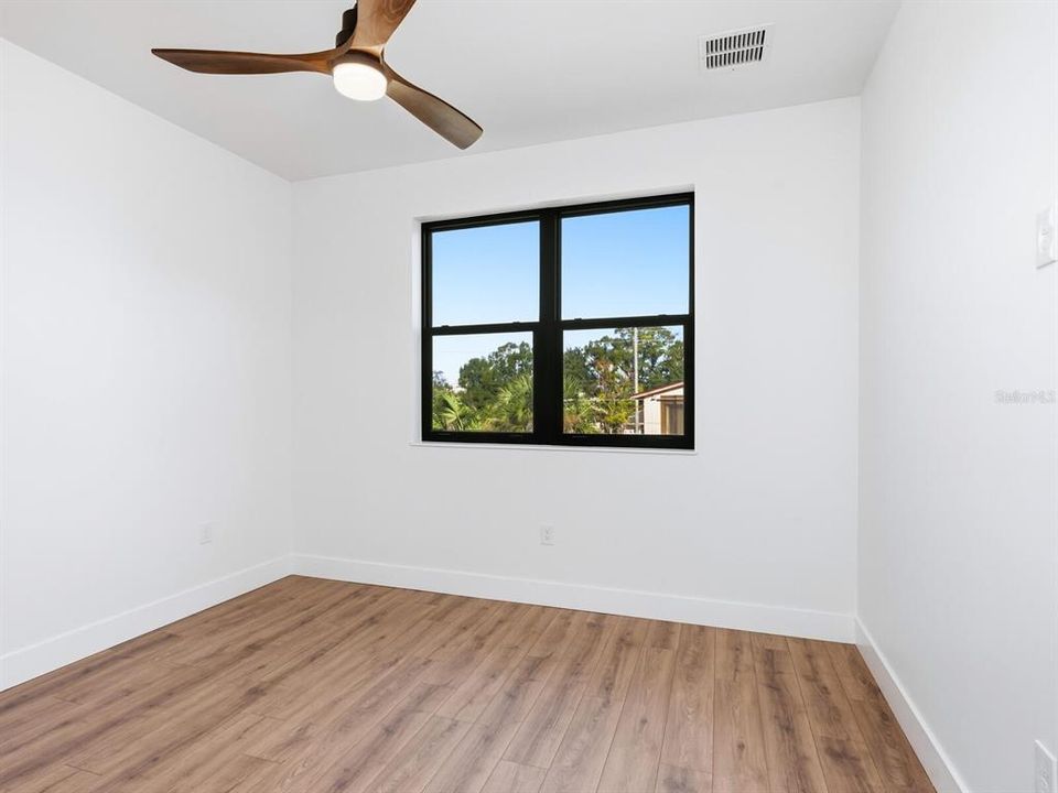 For Sale: $1,999,000 (4 beds, 3 baths, 2708 Square Feet)