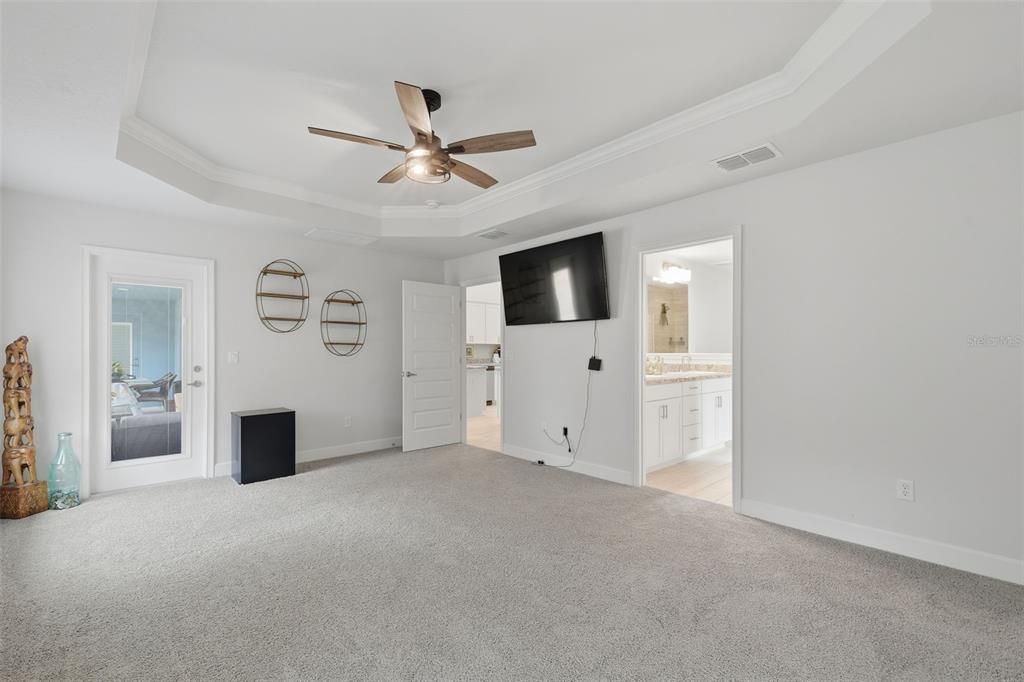 На продажу: $410,000 (4 спален, 2 ванн, 2169 Квадратных фут)