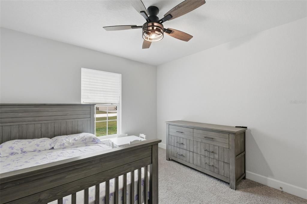 На продажу: $410,000 (4 спален, 2 ванн, 2169 Квадратных фут)