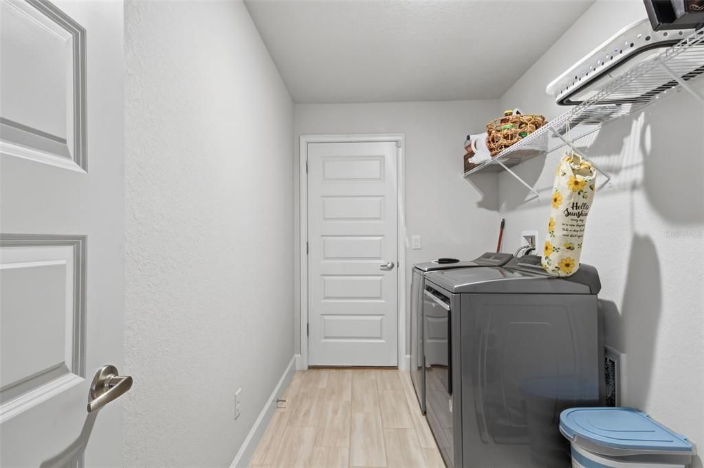 На продажу: $410,000 (4 спален, 2 ванн, 2169 Квадратных фут)