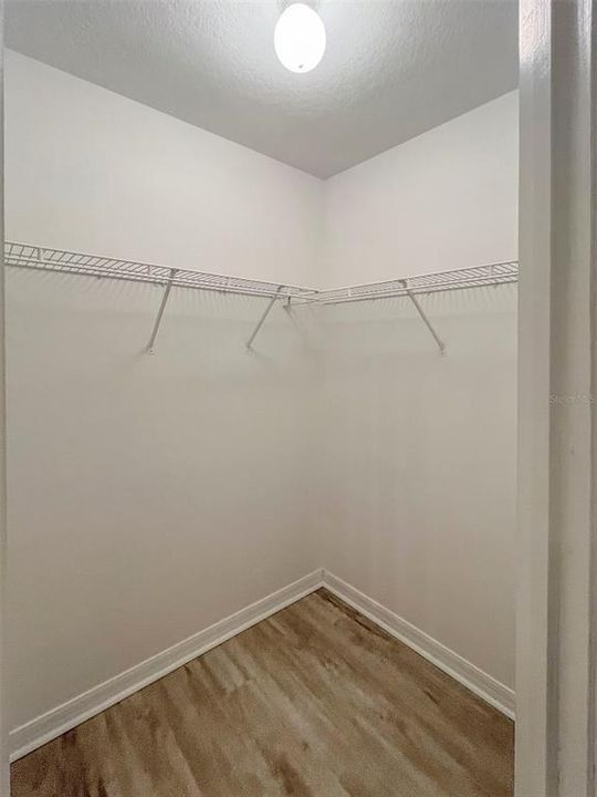 En Renta: $2,395 (4 camas, 2 baños, 2219 Pies cuadrados)