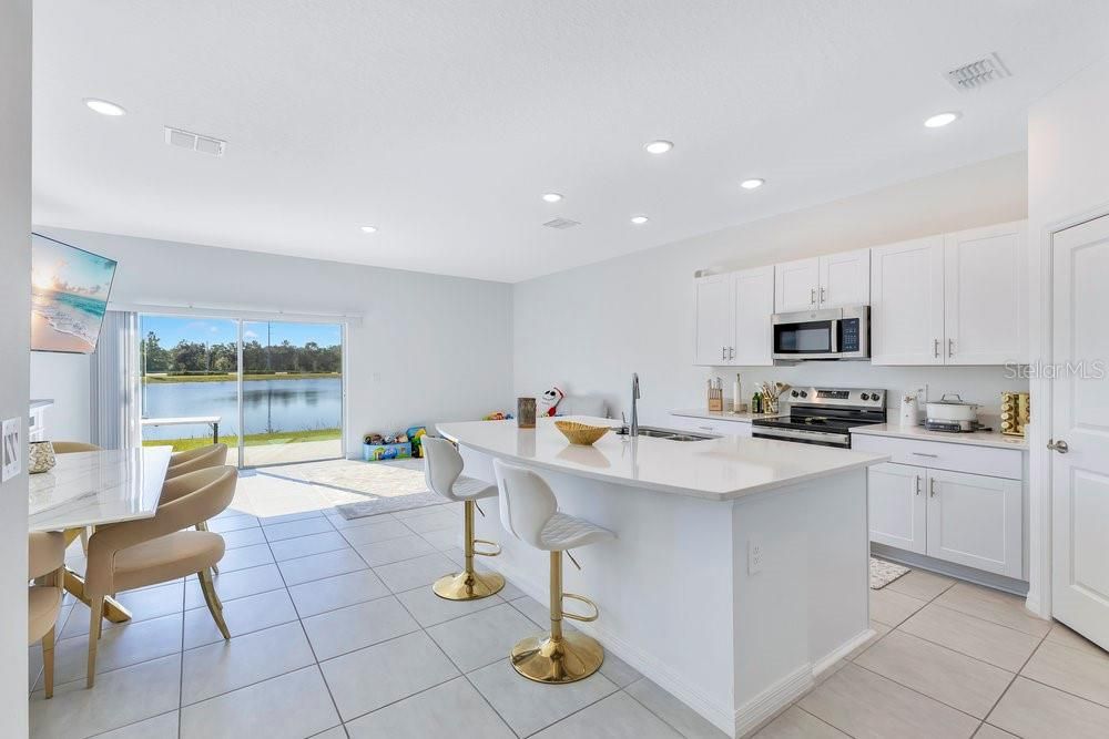 For Rent: $2,350 (3 beds, 2 baths, 1616 Square Feet)