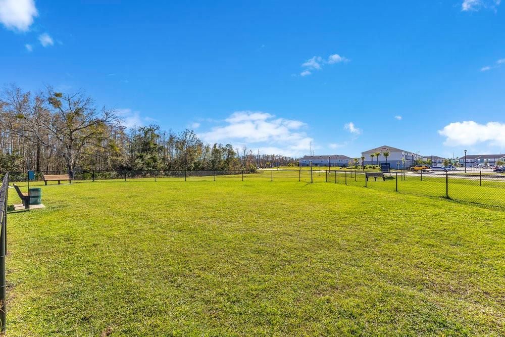 For Rent: $2,350 (3 beds, 2 baths, 1616 Square Feet)