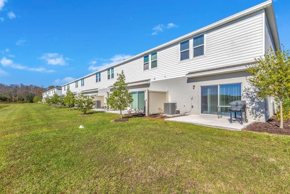 For Rent: $2,350 (3 beds, 2 baths, 1616 Square Feet)