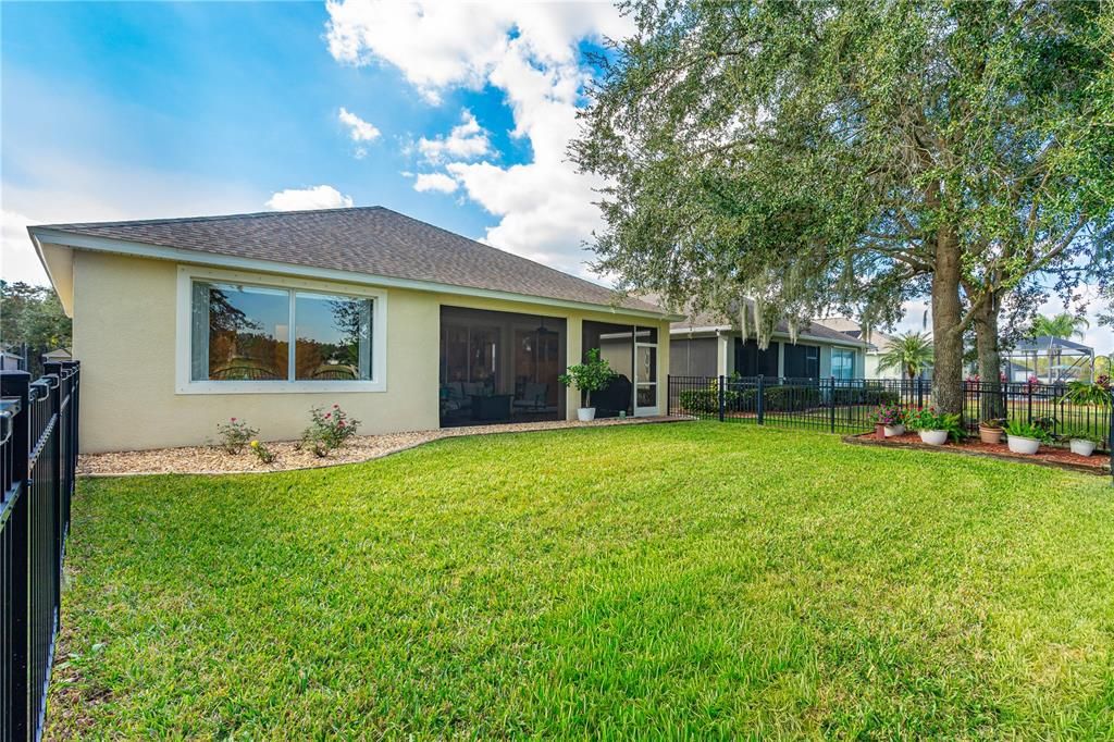 На продажу: $437,500 (3 спален, 2 ванн, 2017 Квадратных фут)