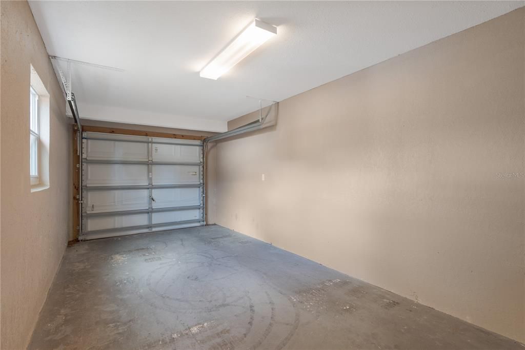 En Venta: $329,900 (4 camas, 2 baños, 1228 Pies cuadrados)