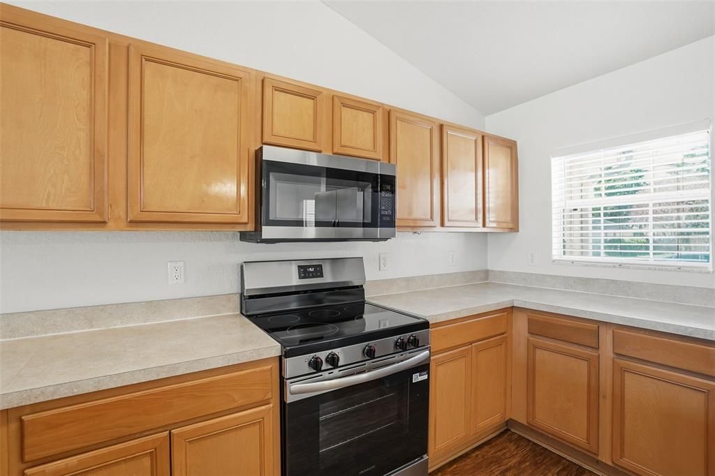 En Venta: $279,900 (3 camas, 2 baños, 1529 Pies cuadrados)