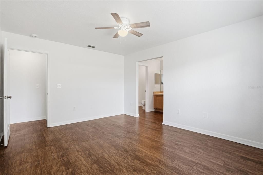 En Venta: $279,900 (3 camas, 2 baños, 1529 Pies cuadrados)