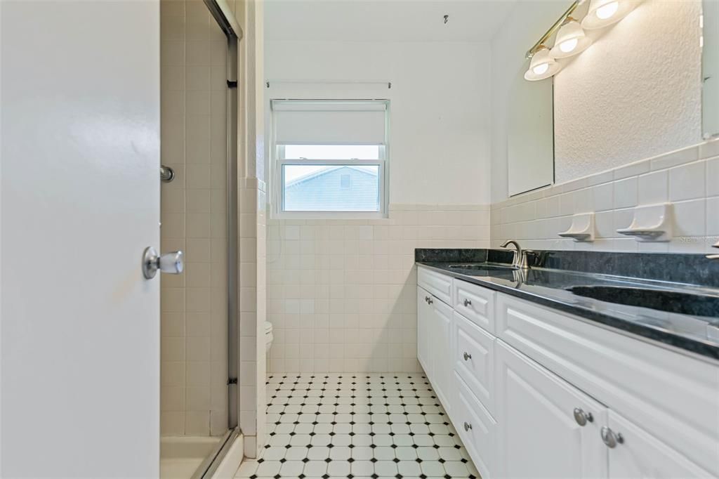 В аренду: $2,700 (3 спален, 2 ванн, 1446 Квадратных фут)