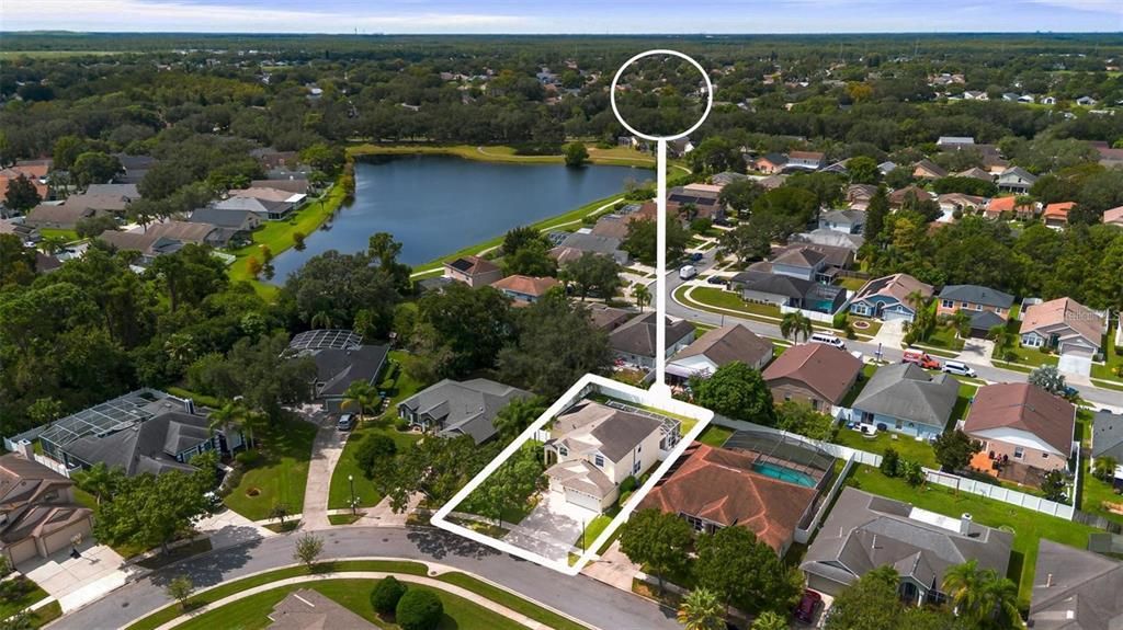 En Venta: $650,000 (5 camas, 2 baños, 2708 Pies cuadrados)