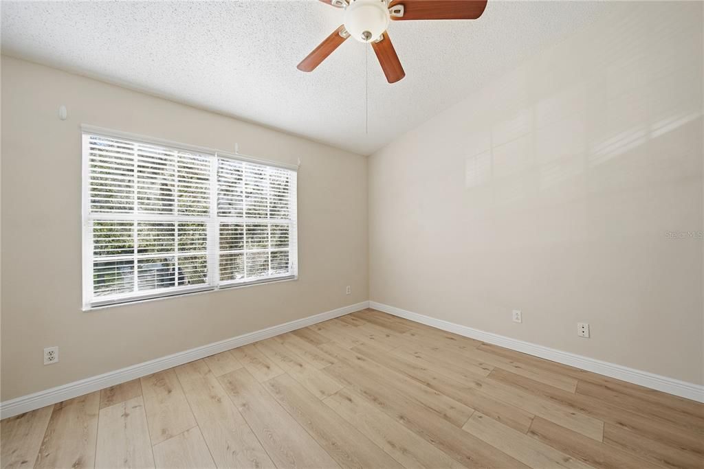 В аренду: $2,000 (2 спален, 1 ванн, 1152 Квадратных фут)