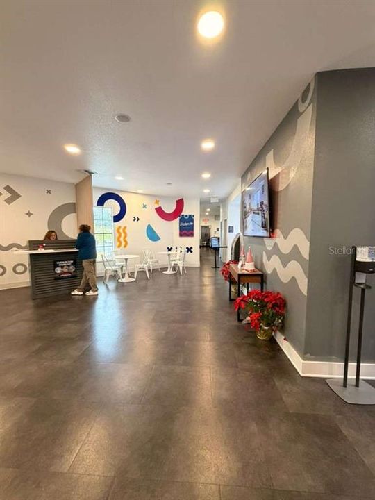 待售: $65,000 (1 贝兹, 1 浴室, 300 平方英尺)