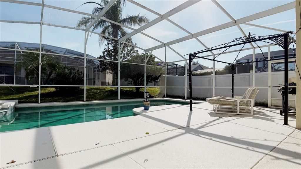 En Renta: $2,700 (4 camas, 3 baños, 1919 Pies cuadrados)