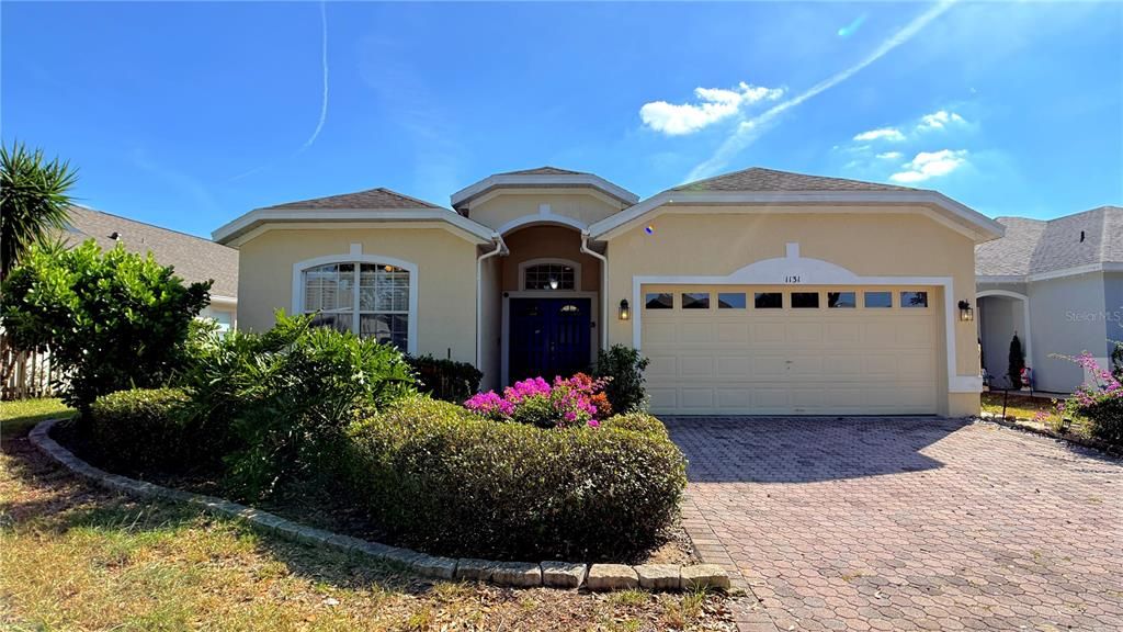 En Renta: $2,700 (4 camas, 3 baños, 1919 Pies cuadrados)