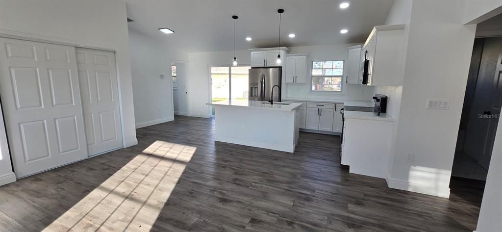 出租: $1,700 (3 贝兹, 2 浴室, 1770 平方英尺)