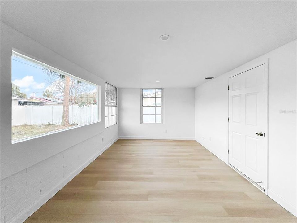 На продажу: $420,000 (3 спален, 2 ванн, 1200 Квадратных фут)