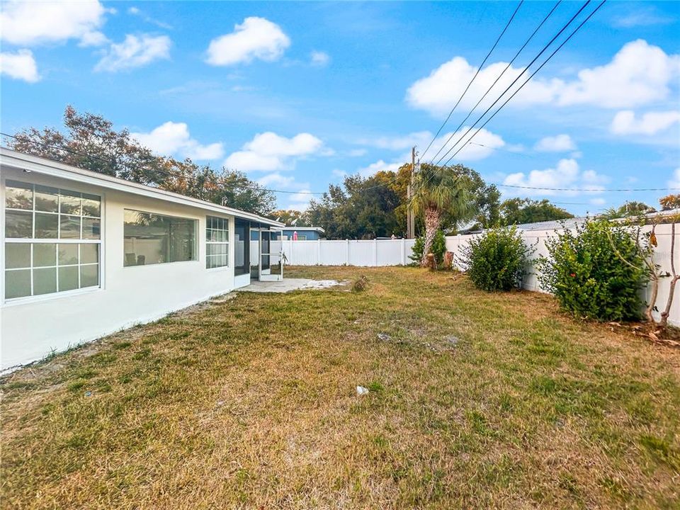 На продажу: $420,000 (3 спален, 2 ванн, 1200 Квадратных фут)