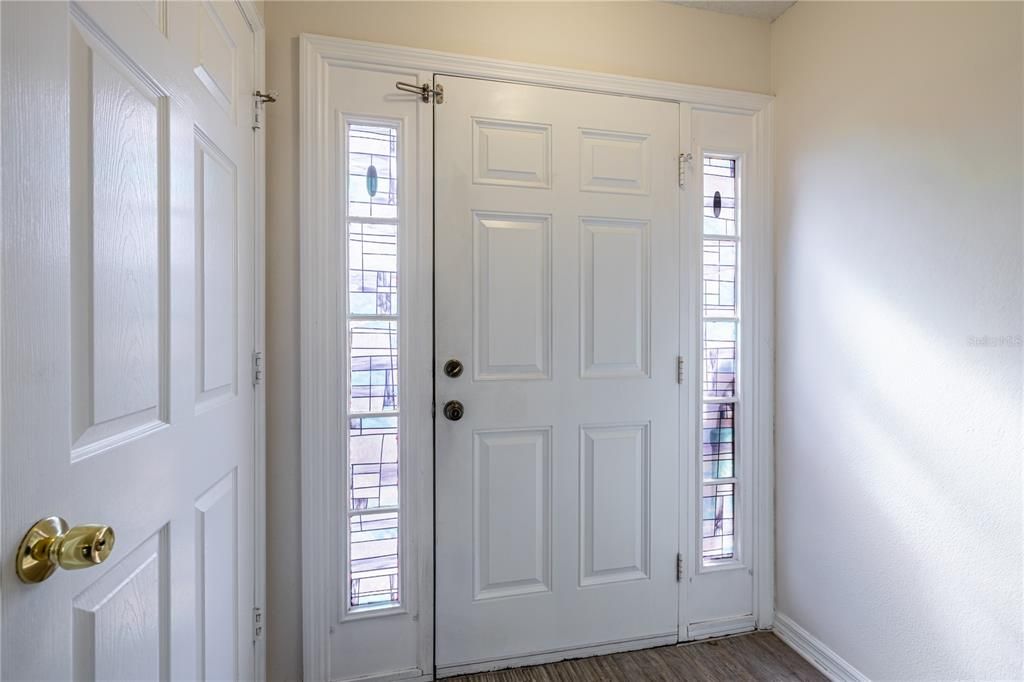 待售: $280,000 (3 贝兹, 2 浴室, 1703 平方英尺)