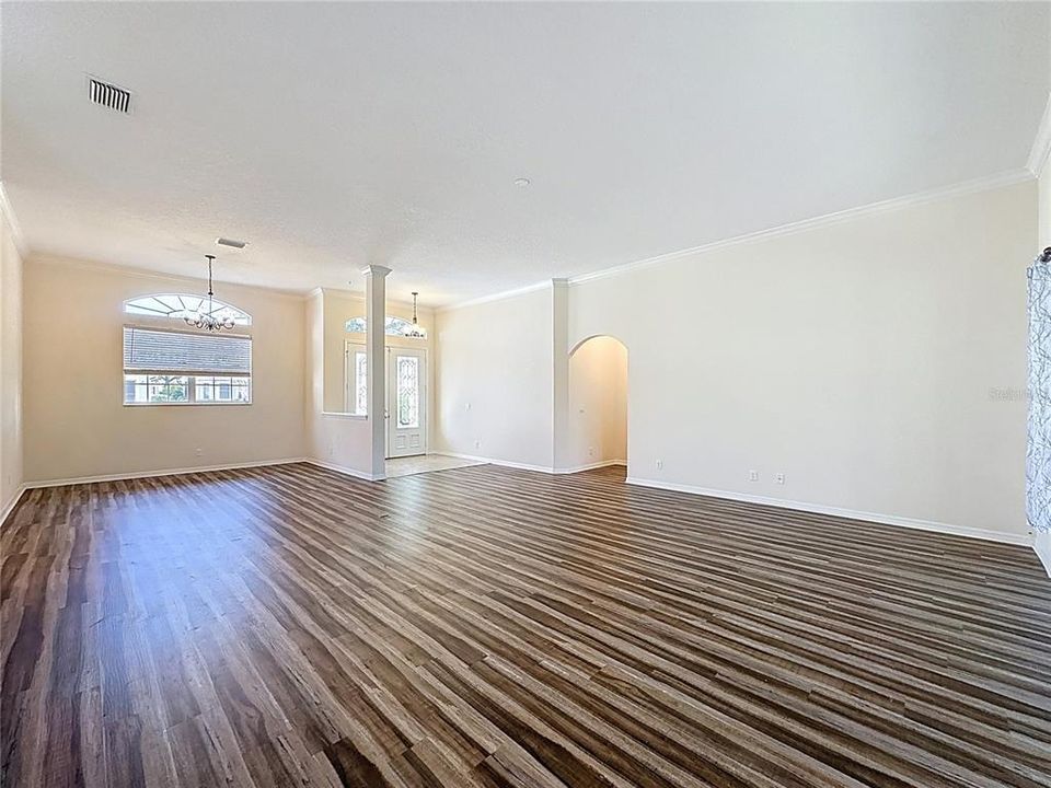 待售: $435,000 (3 贝兹, 2 浴室, 2511 平方英尺)