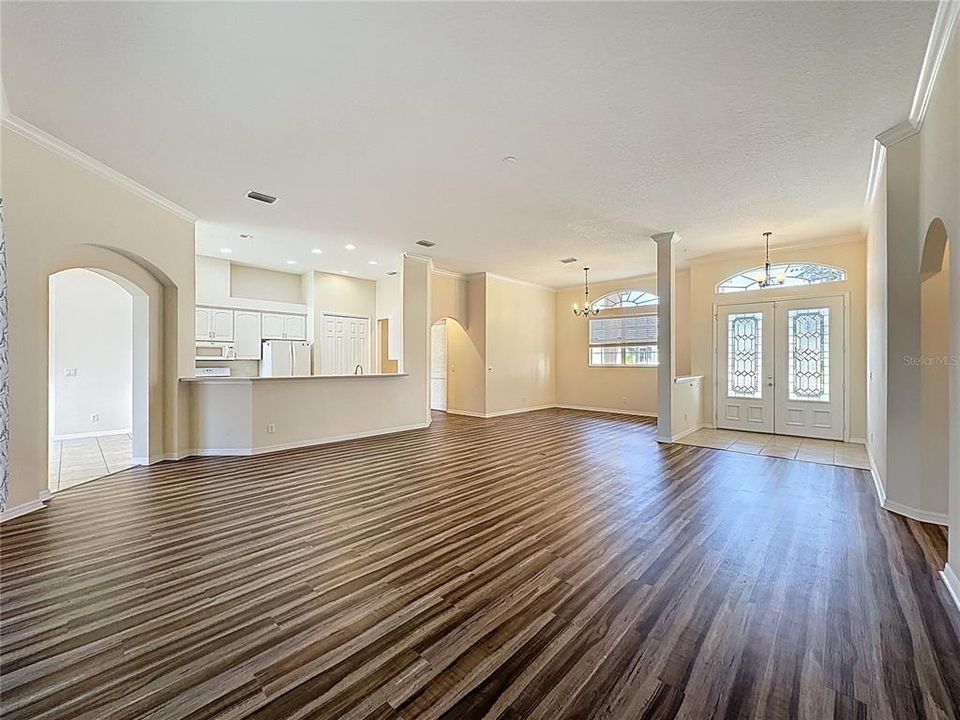 待售: $435,000 (3 贝兹, 2 浴室, 2511 平方英尺)